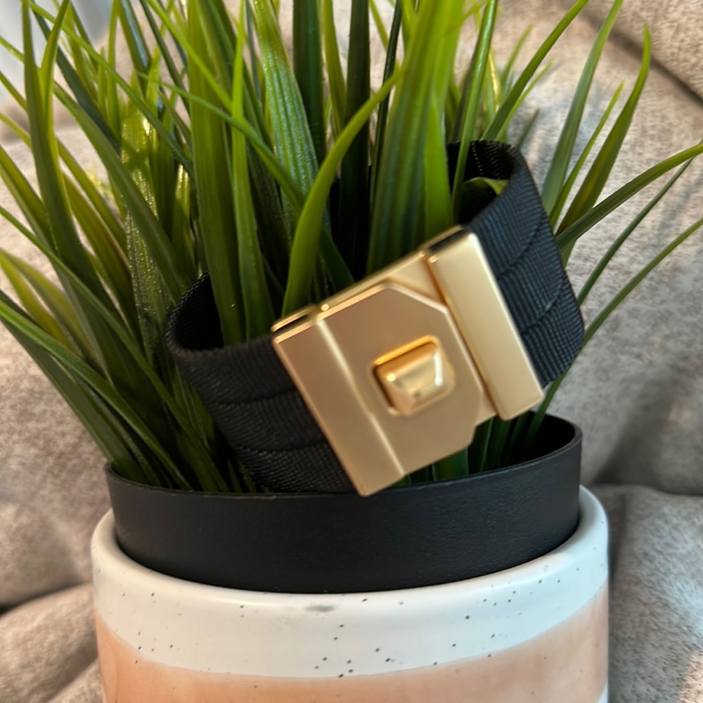 New large black with gold bracelet
